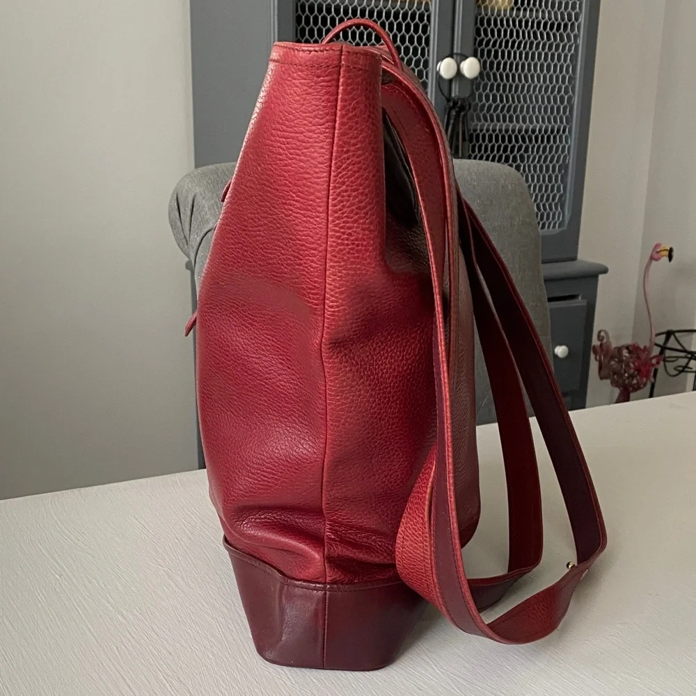 Cartier Burgundy Red Leather Tote - Authentic Vintage Luxury - Picture 9 of 16